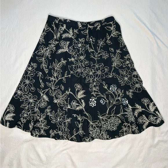 Ann Taylor LOFT Black Floral Sequins A-Line Skirt Size 4 Knee Length - Picture 7 of 12
